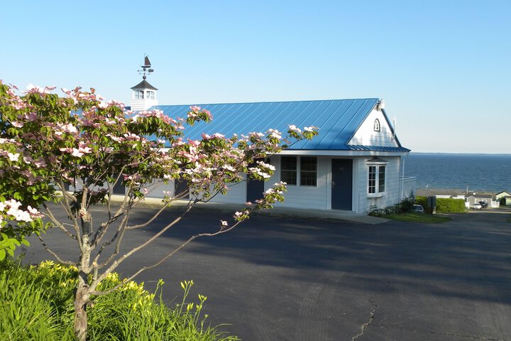 Colonial Gables Oceanfront Village