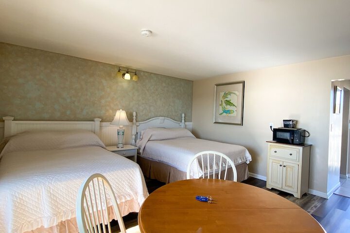 Room 68 of 230