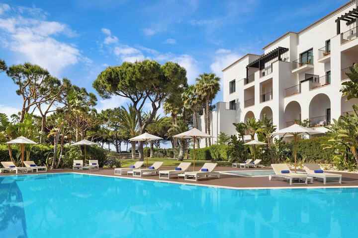 Pine Cliffs Ocean Suites a Luxury Collection Resort & Spa