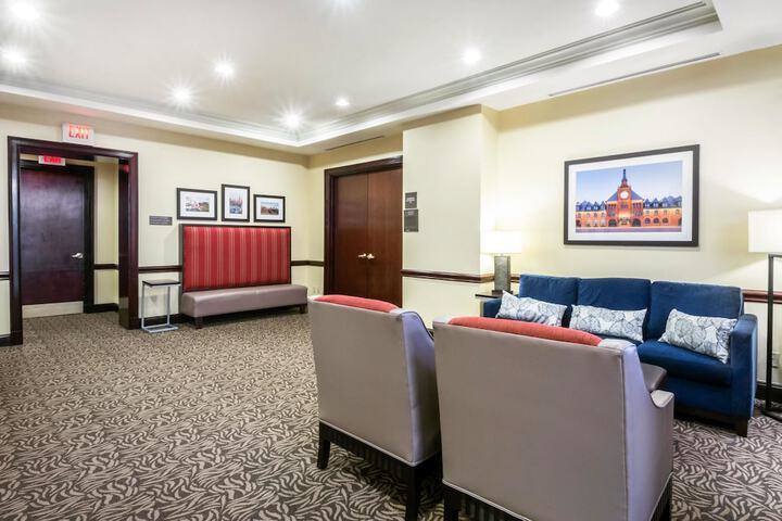 Hotel Interior 6 of 36