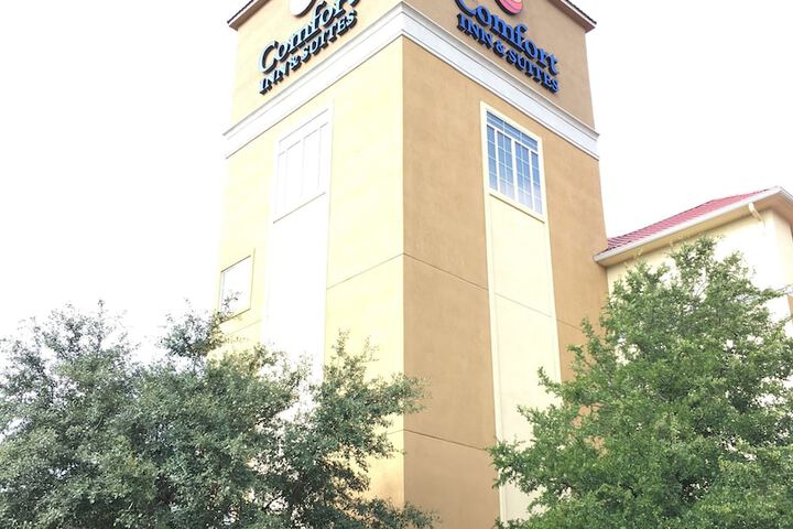 Hotel 3 of 55