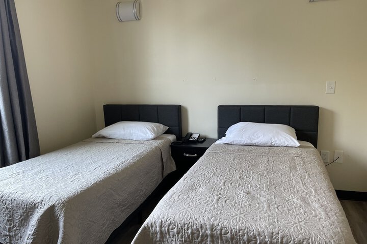Room 11 of 17