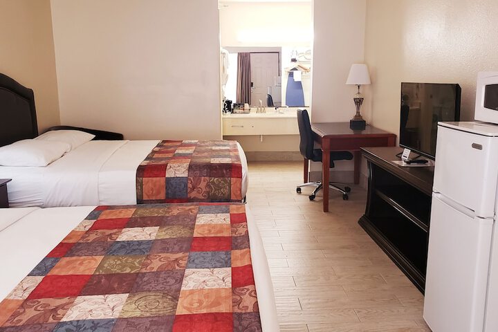 Room 18 of 62