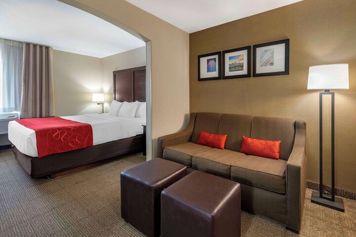 Room 19 of 32