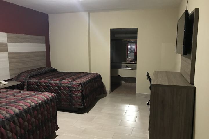 Room 14 of 24