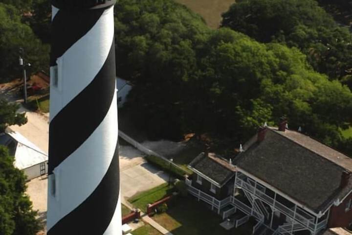 Ocean Sands Beach Boutique Inn - 1 Acre Private Beach