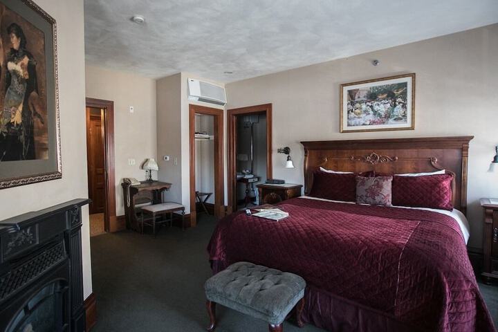 Room 22 of 29