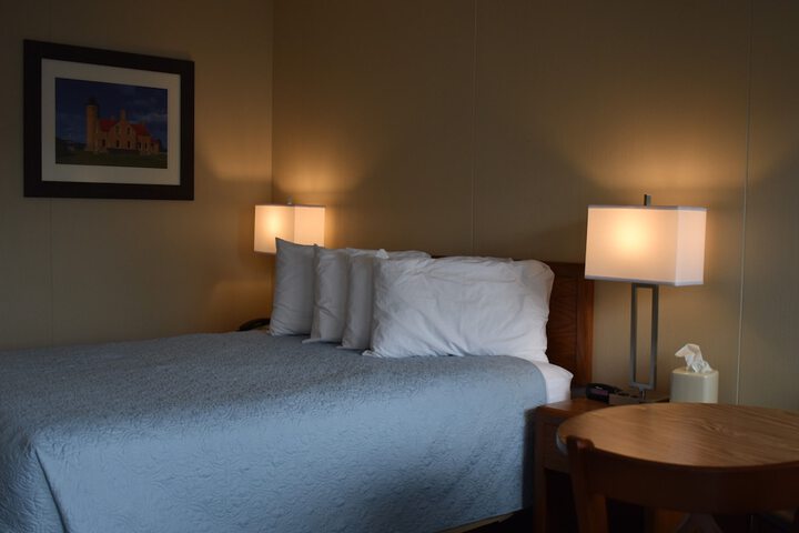 Room 10 of 23