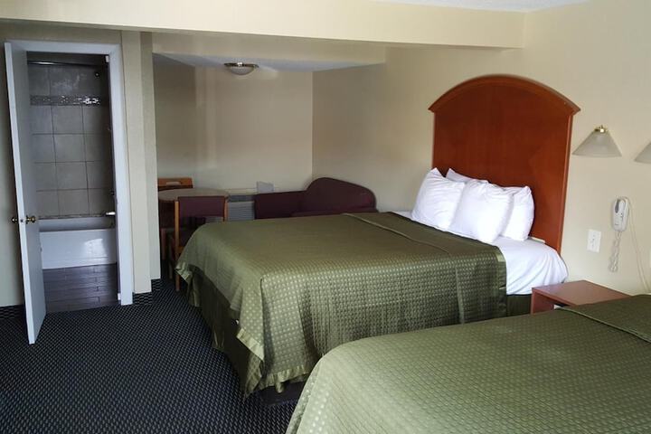 Royal Inn