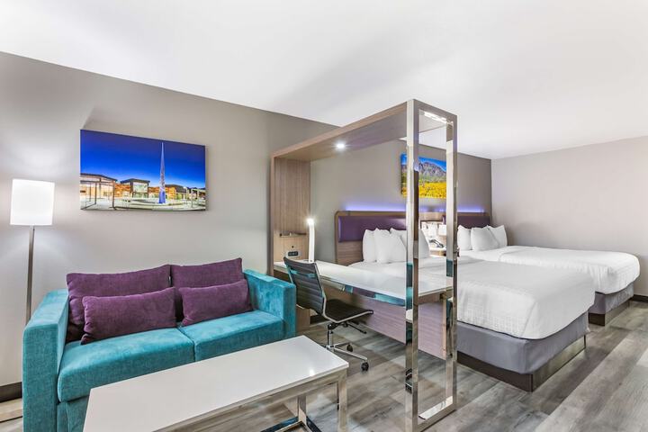 Room 7 of 34
