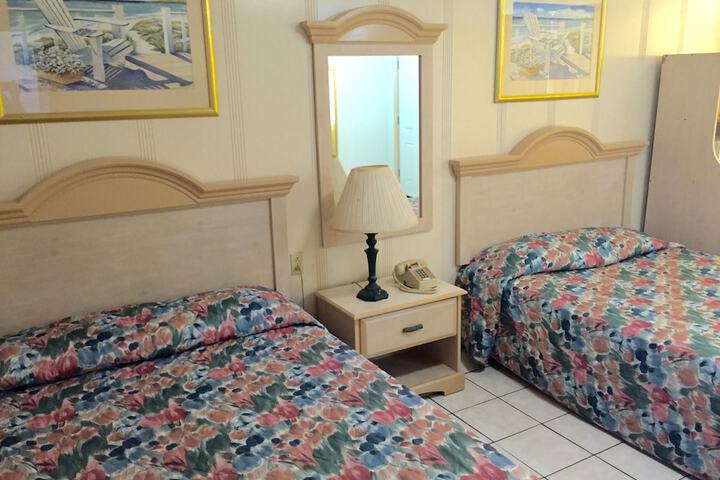 Room 7 of 20