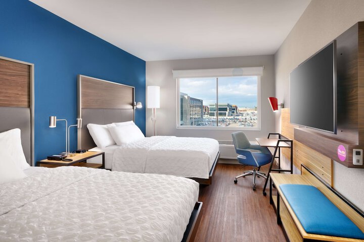 Room 20 of 33