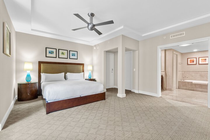 Room 146 of 412