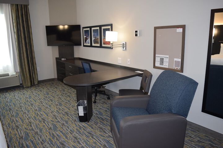 Room 19 of 44