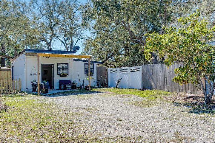 6 Mi to St. George Island: Cozy Gulf Coast Retreat!