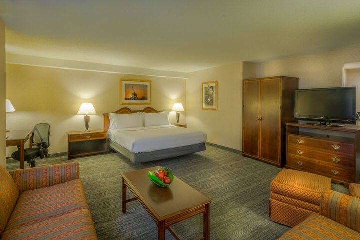 Room 27 of 52