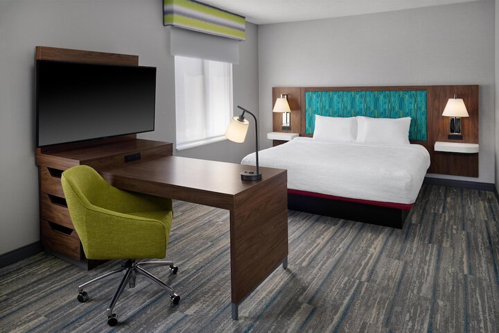 Hampton Inn & Suites Parsippany / North