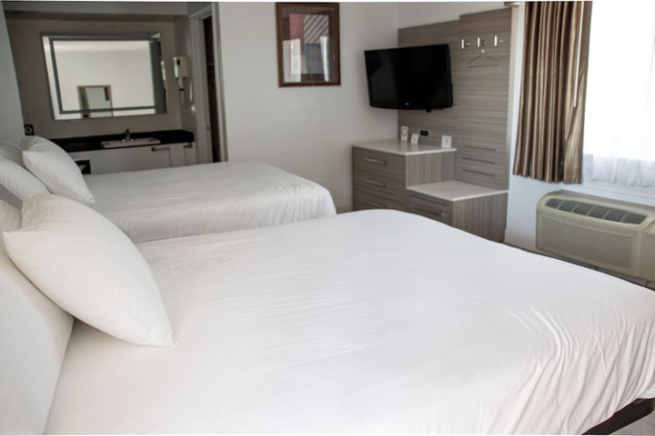 Room 20 of 42