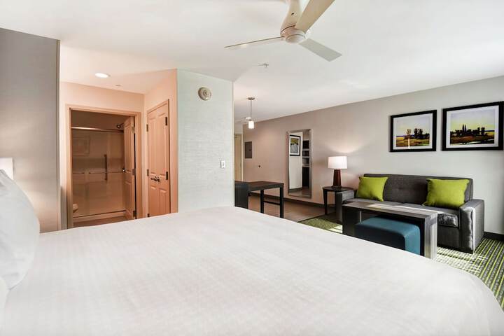 Room 20 of 43