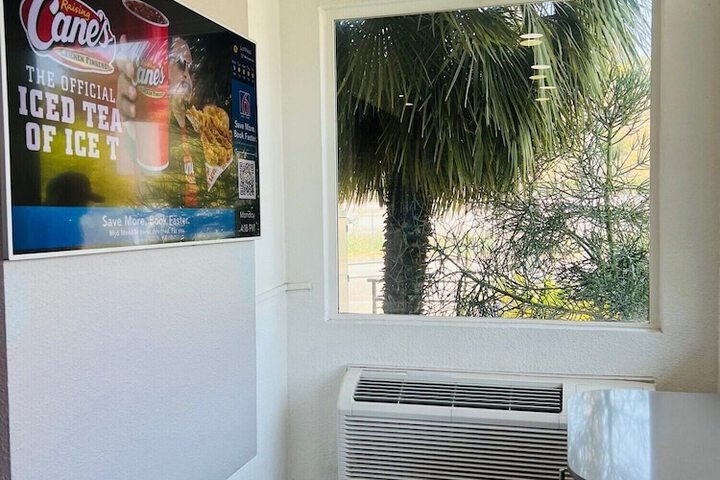 Motel 6 La Mesa CA - San Diego