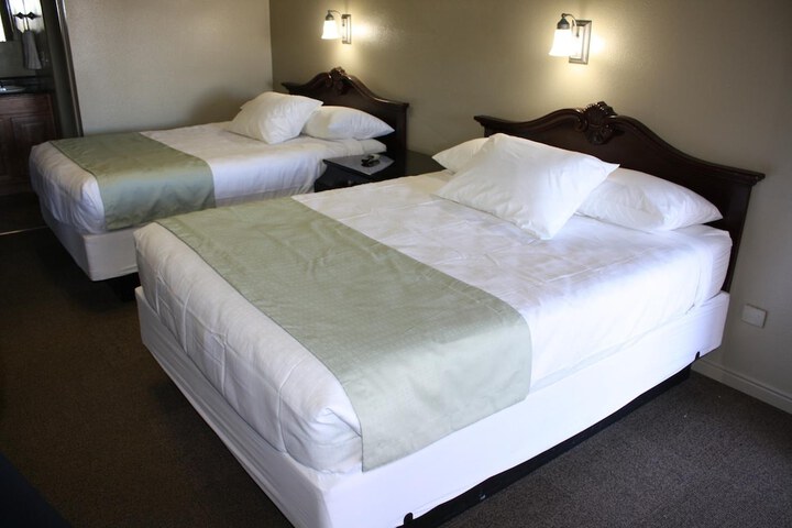 Gateway Inn