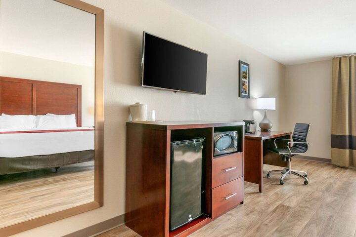 Room 15 of 31