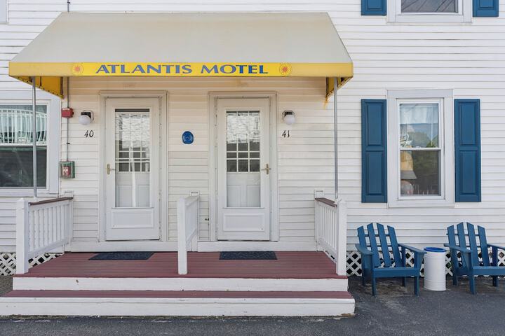 Atlantis Motel
