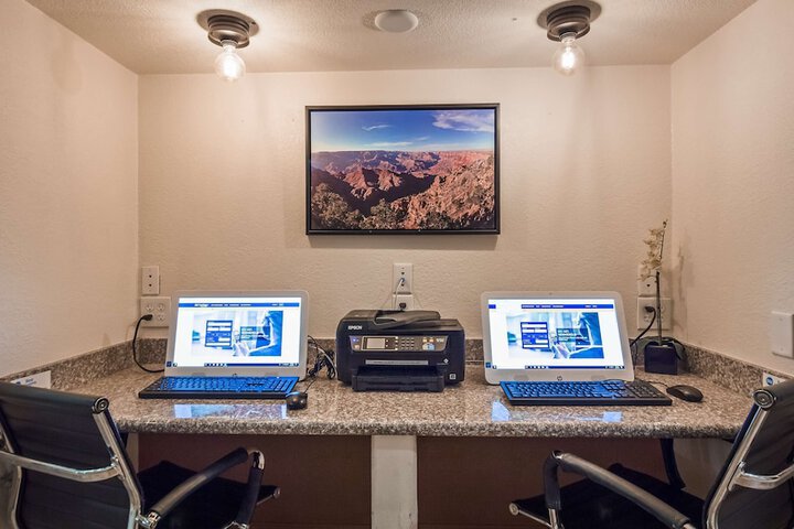 Business Center 16 of 16