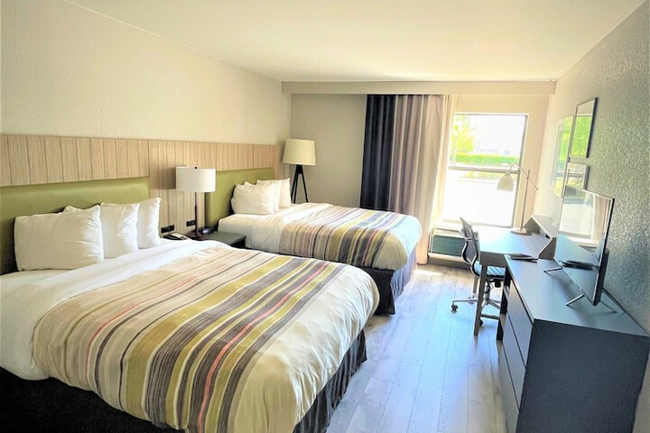 Room 14 of 36