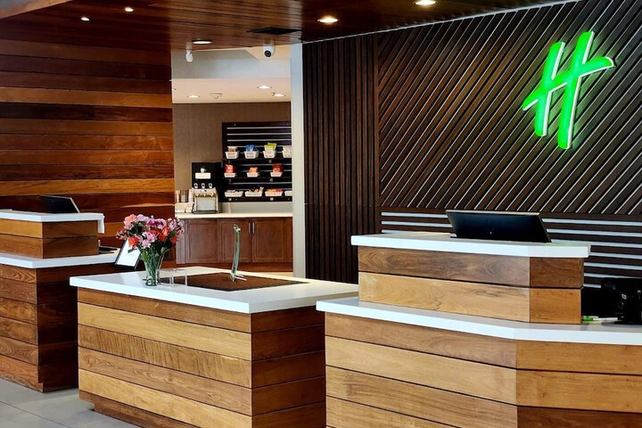 Holiday Inn Brookfield - ​​Milwaukee by IHG