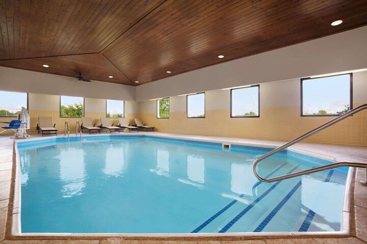 Pool 4 of 34
