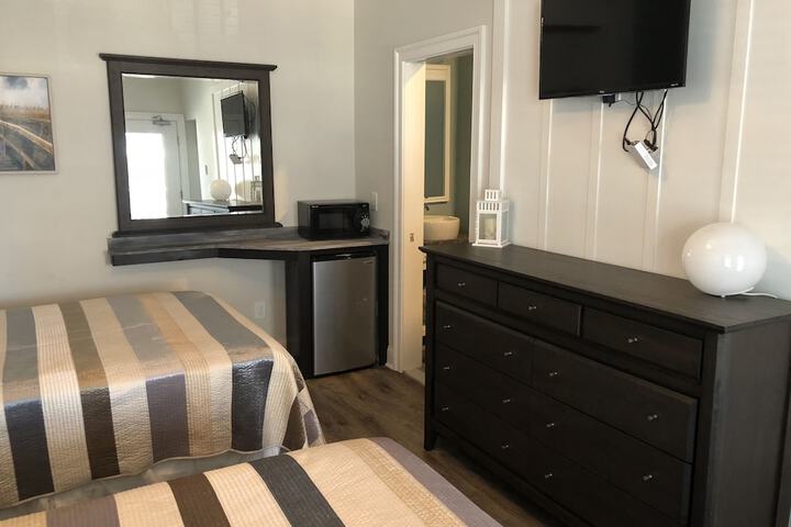 Room 47 of 74