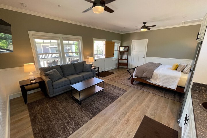 Room 36 of 132