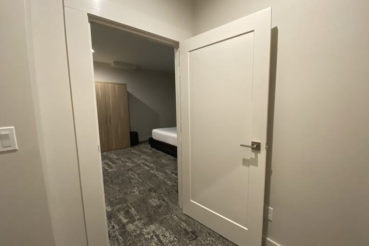 Room 17 of 87
