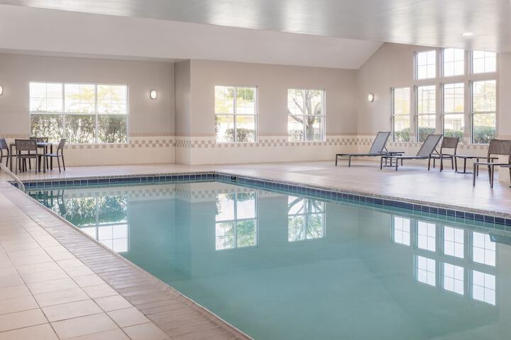 Pool 4 of 61