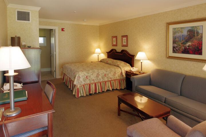Room 47 of 71