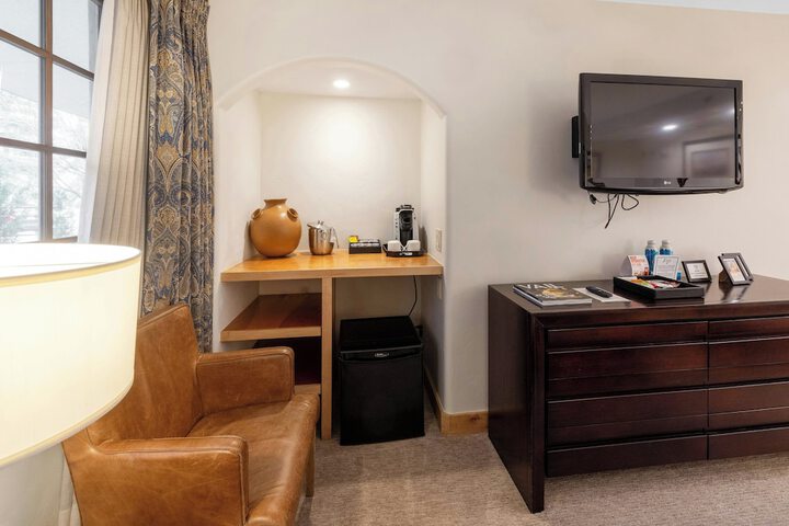 The Lodge at Vail a RockResort by Vail Resorts