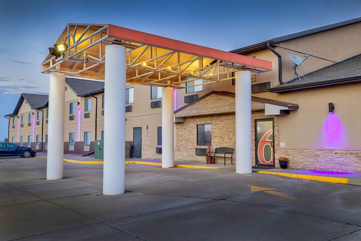Motel 6 Percival IA