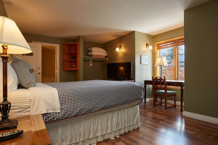 The Lady MacDonald Country Inn