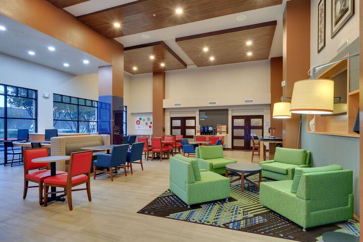 Hotel 5 of 39