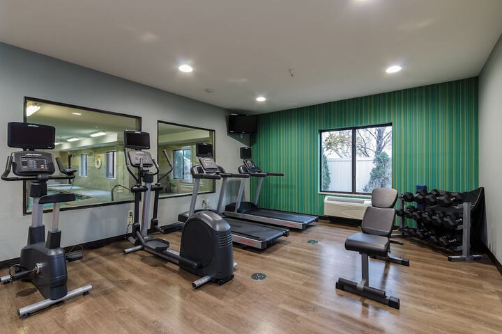 Holiday Inn Express Hotel & Suites South Bend by IHG