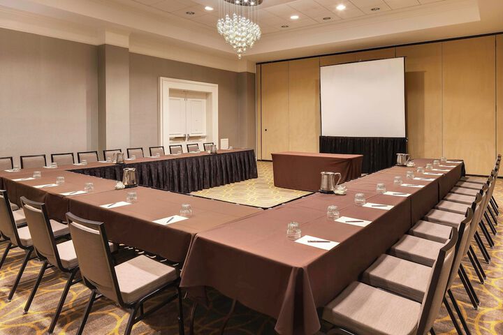 Sheraton Hartford South Hotel