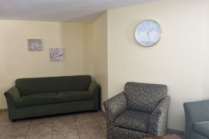 Room 29 of 64