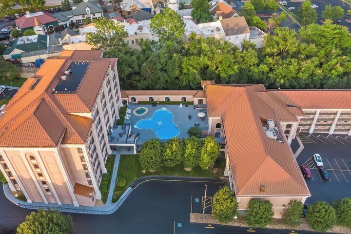 Hotel 3 of 73