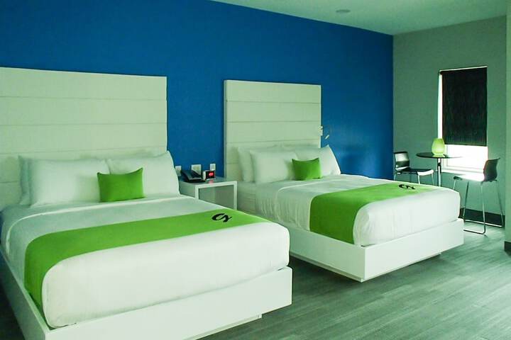 Room 5 of 9