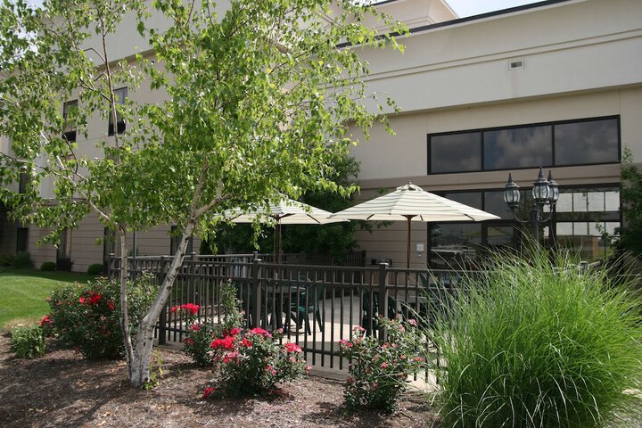 Hotel 2 of 42
