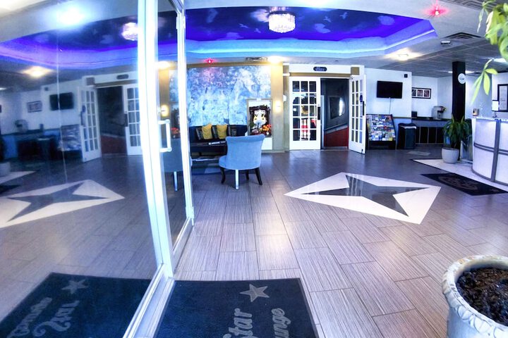 Hotel Interior 21 of 87
