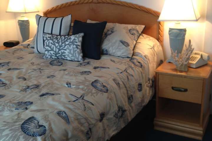 Room 25 of 46