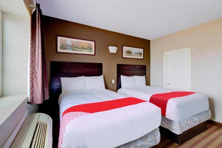 Hotel O Dilley Main St. TX