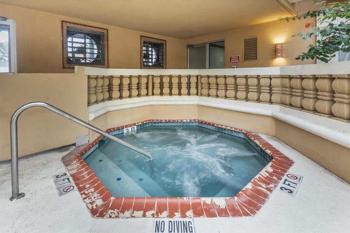 Best Western Plus Atrium Inn